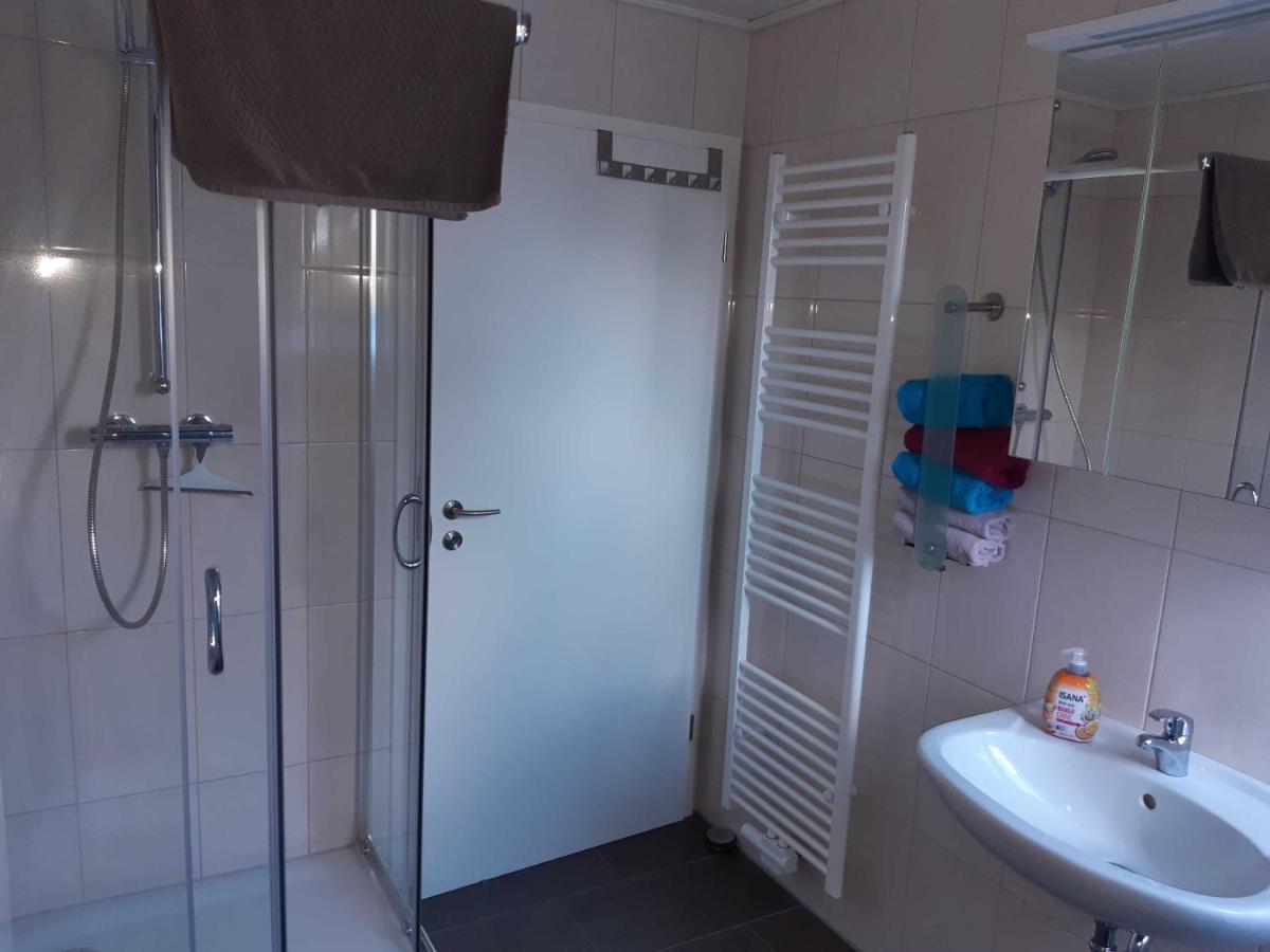 Helgas Ferienwohnung 4 Sterne Südbrookmerland Exteriör bild